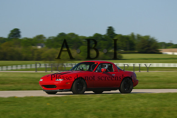 20160522-256A28311010ths