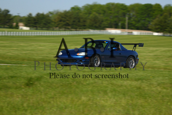 20160522-256A32141010ths