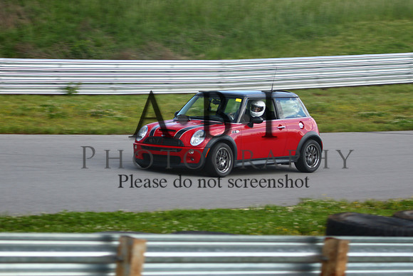 20160514-256A48181010ths