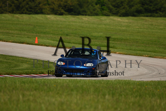 20160522-256A32111010ths