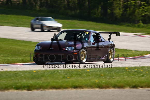 20160522-256A39031010ths