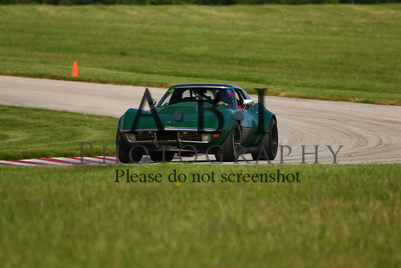 20160522-256A30581010ths