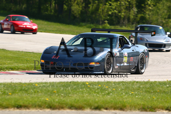 20160522-256A38851010ths
