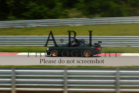 20160514-256A08721010ths