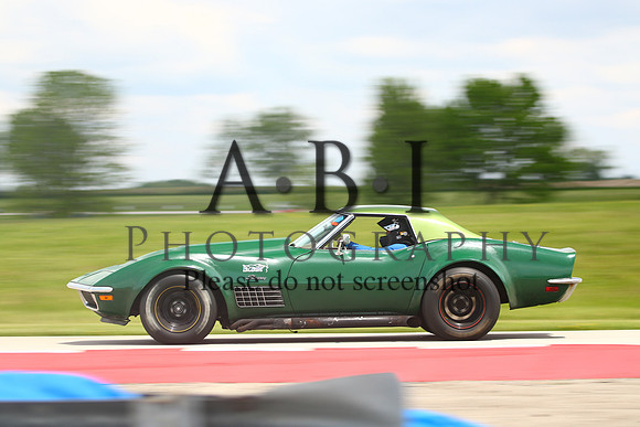 20160521-256A18711010ths
