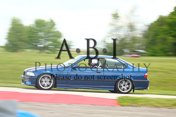 20160521-256A18561010ths