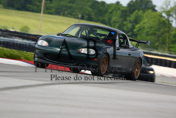 20160514-256A07391010ths