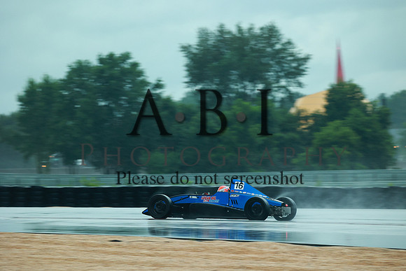 4S9A2908