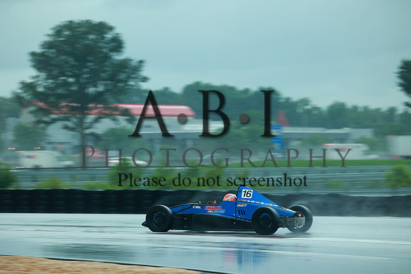 4S9A2897