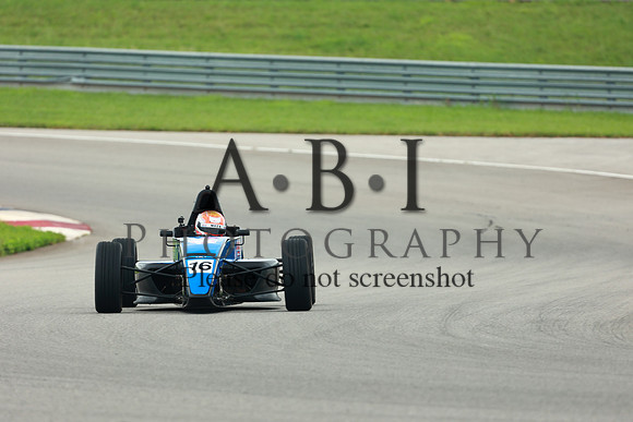 4S9A1687