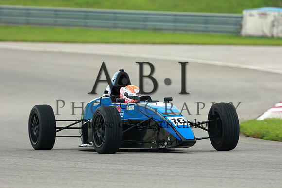 4S9A1695