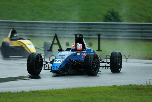 4S9A4097