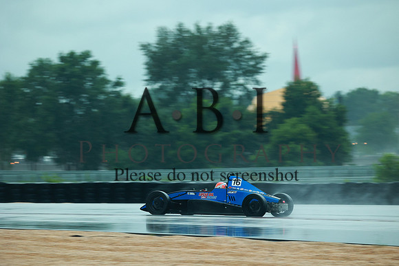 4S9A2907