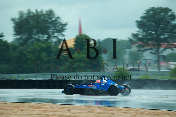 4S9A2904