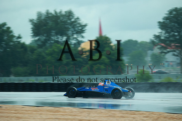 4S9A2905