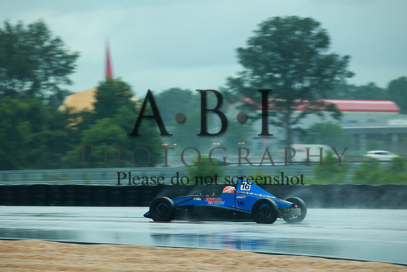4S9A2902