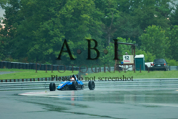 4S9A2996