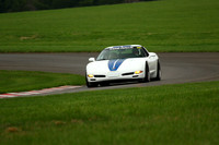 CAR-CORVETTE-WHITE