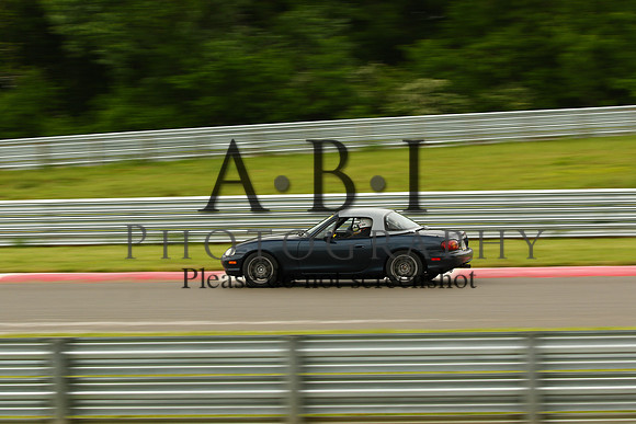 256A9243