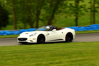 CAR-FERRARI-WHITE