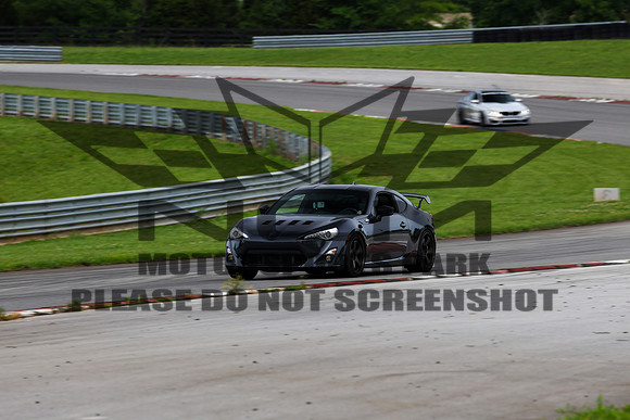 NG8A1064