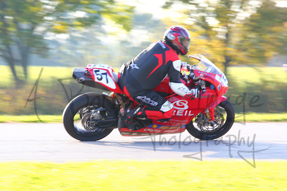 2013-10-12_Midwest Trackday_684