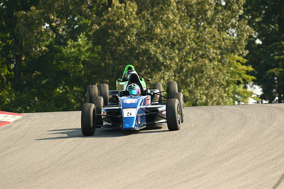 256A6904