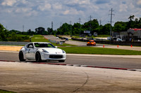 370z-white-2