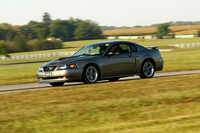 CAR-MUSTANG-GRAY