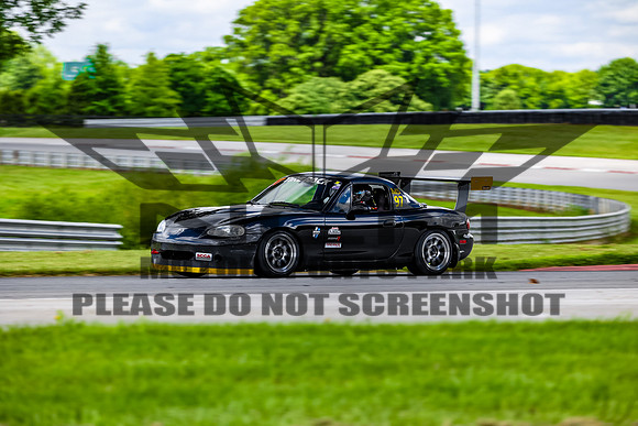 4S9A9671