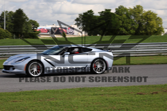 LIGHT GREY CORVETTE-4
