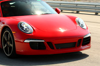 CAR-PORSCHE-RED