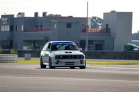 car-bmw-e30-white