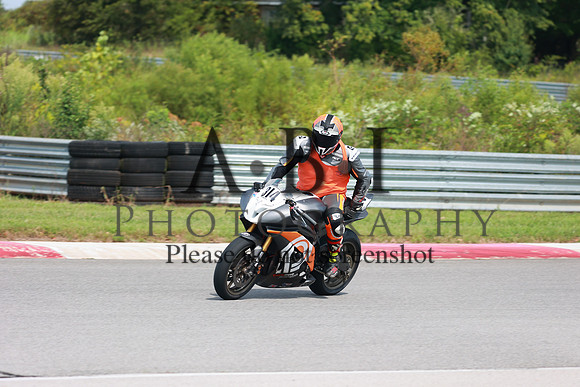 4S9A9476