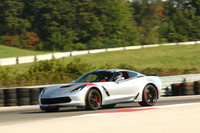 CAR-CORVETTE-SILVERREDSTRPS