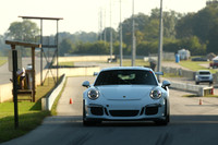 CAR-PORSCHE-WHITE
