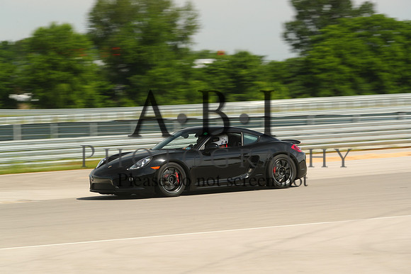 BQ5I9927