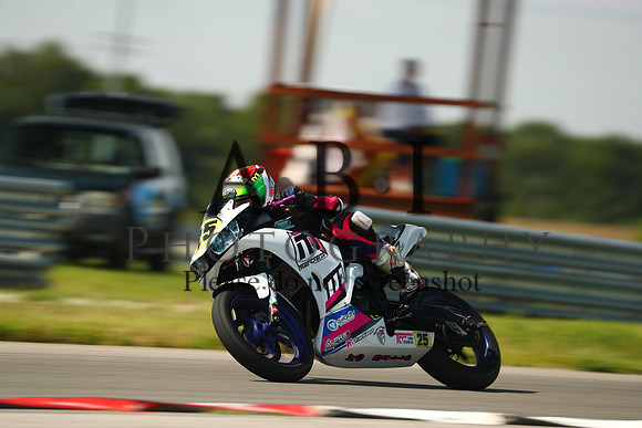 20190824-BQ5I7229