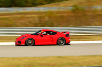 CAR-PORSCHE-RED