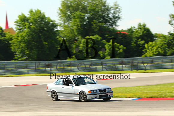 20200606-256A2122