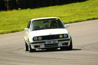 CAR-BMW-WHITE