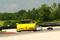 CAR-CORVETTE-YELLOW