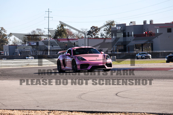 NG8A7246