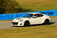 CAR-SUBARU-WHITE