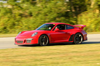 CAR-PORSCHE-RED