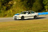 CAR-BMW-WHITE