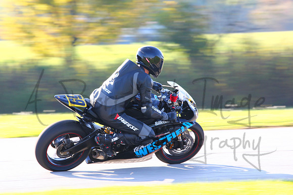 2013-10-12_Midwest Trackday_1745