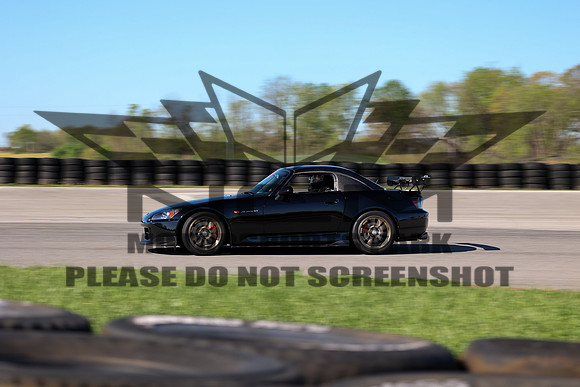4S9A7958