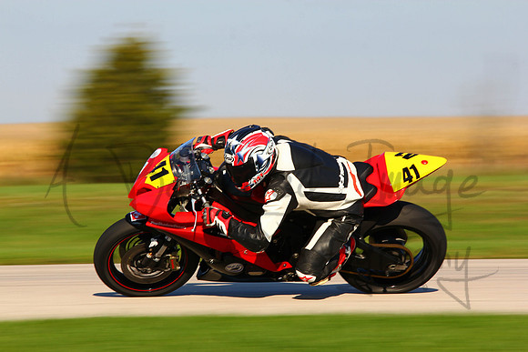 2013-10-12_Midwest Trackday_291