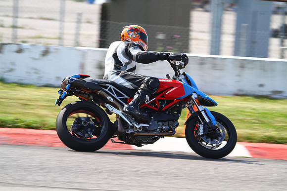 20120526-MCRAGATEWAY-81149